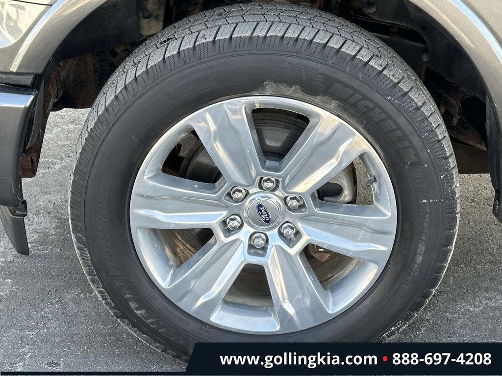 Used 2017 Ford F150 Platinum w/ Equipment Group 701A Luxury image 7