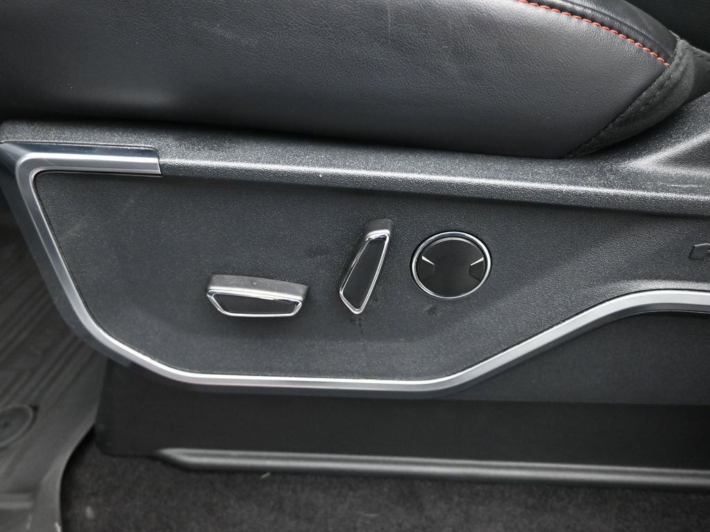 Used 2025 Ford F150 Raptor image 10