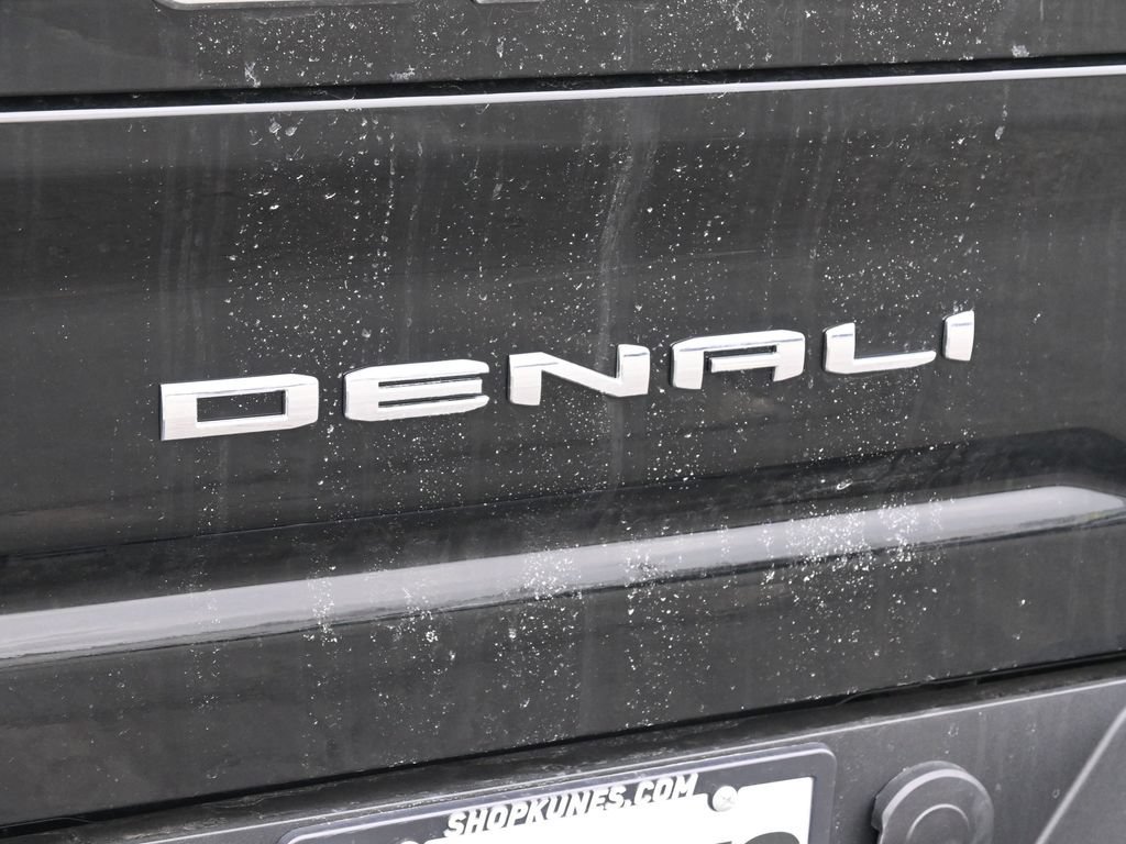 New 2026 GMC Sierra 2500 Denali w/ Denali Reserve Package AWD/4WD image 7