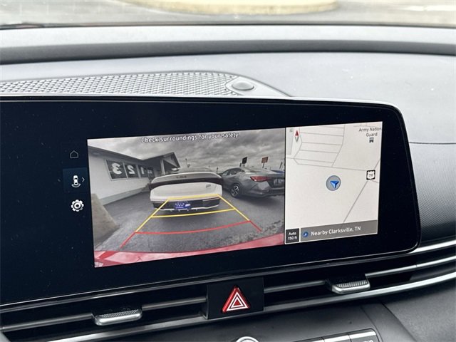 Used 2023 Hyundai Elantra SEL w/ Convenience Package image 18