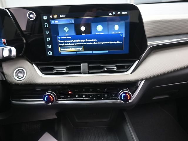 Used 2025 Chevrolet Equinox LT w/ Convenience Package II image 10