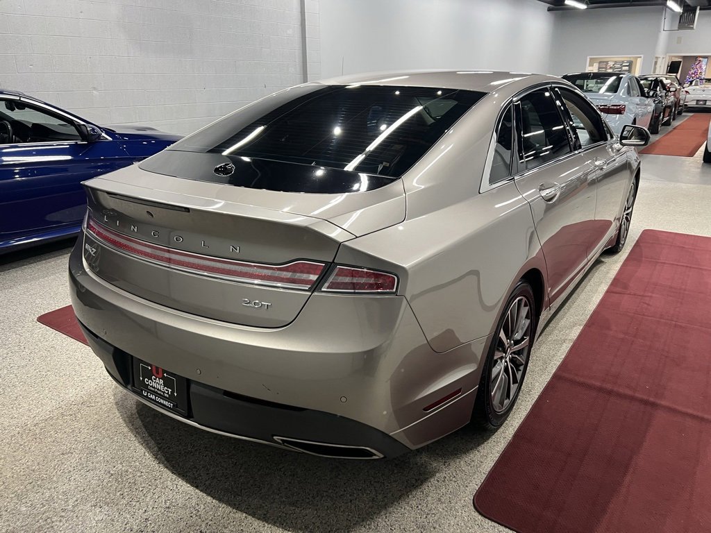 Used 2019 Lincoln MKZ Premiere image 12