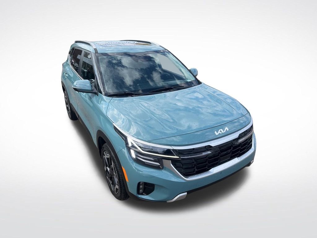 Certified 2024 Kia Seltos SX w/ SX Sunroof Package AWD/4WD image 42
