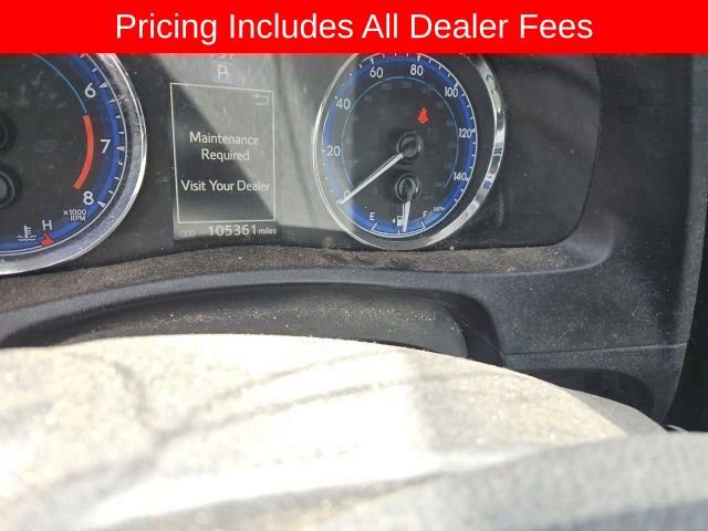 Used 2018 Toyota Corolla SE FWD image 2