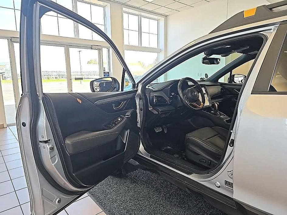 Used 2022 Subaru Outback Wilderness AWD/4WD image 12