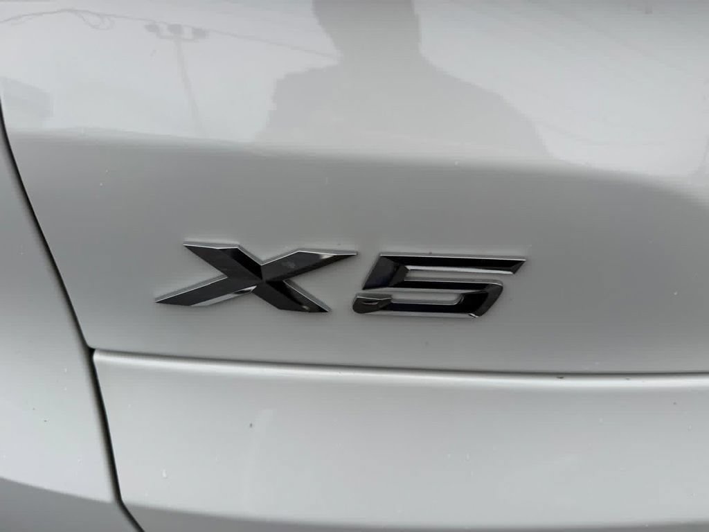Used 2023 BMW X5 xDrive40i AWD/4WD image 9