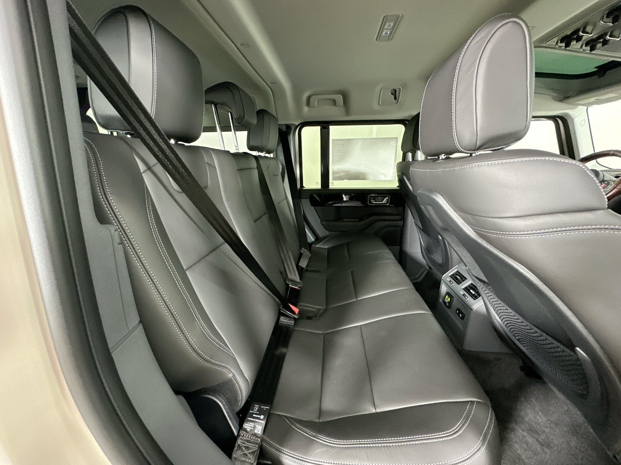 New 2026 INEOS Grenadier Station Wagon AWD/4WD image 47