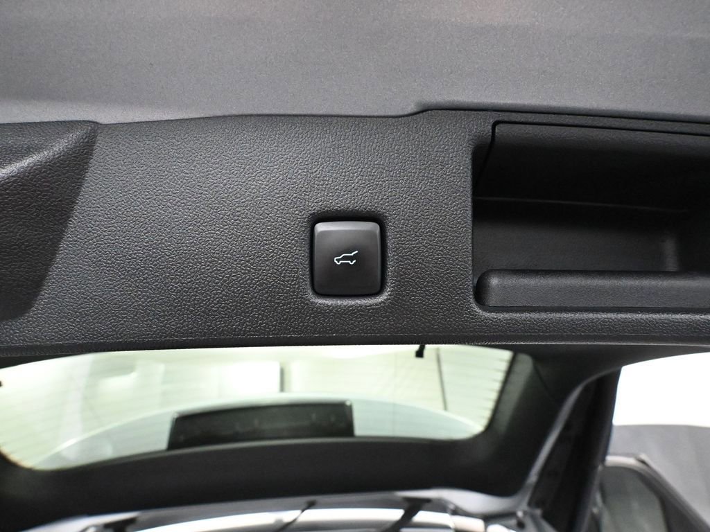 Used 2024 Ford Escape Active image 40