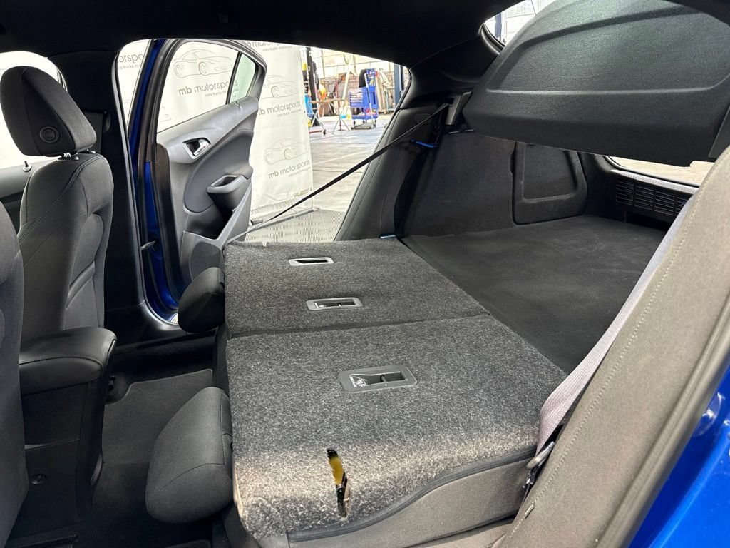 Used 2017 Chevrolet Cruze LT FWD image 27