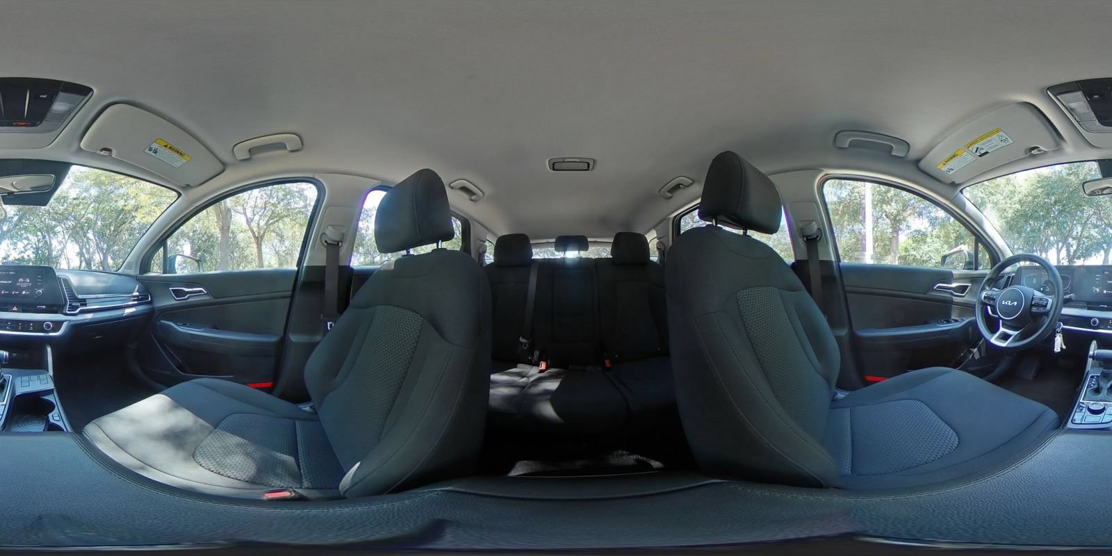 Used 2025 Kia Sportage LX FWD image 40