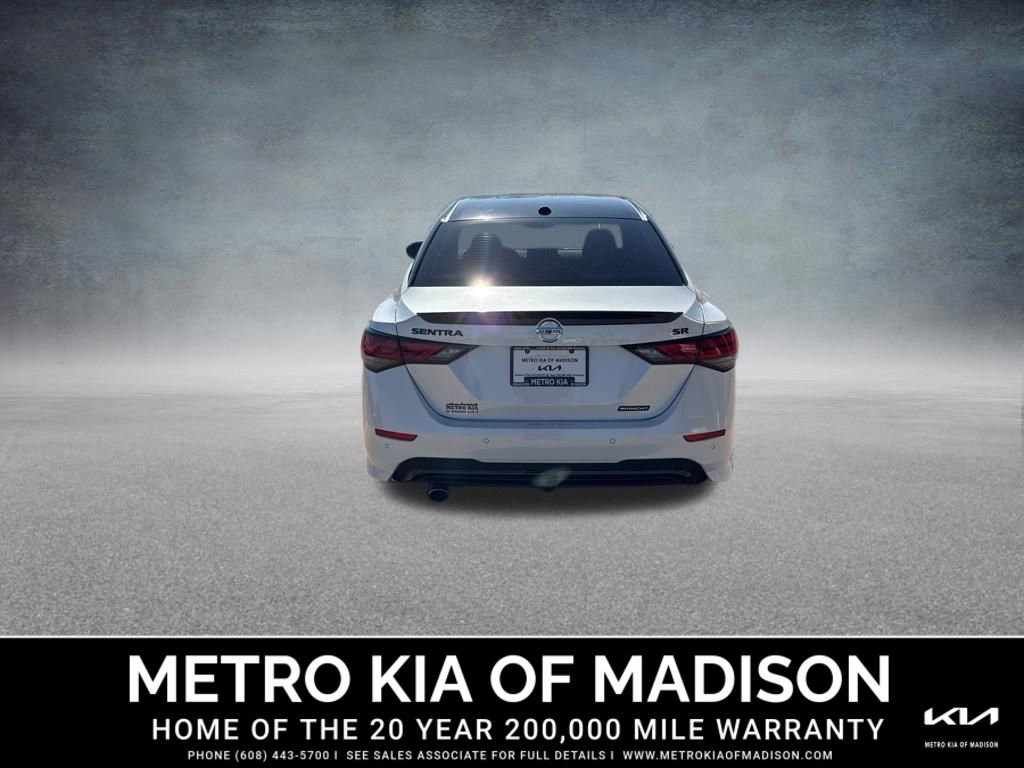 Used 2022 Nissan Sentra SR w/ Midnight Edition image 5