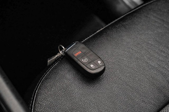 Used 2023 Jeep Compass Limited image 69