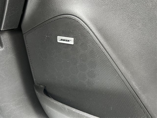 Used 2020 Chevrolet Trax LT w/ Sun & Sound Package image 39