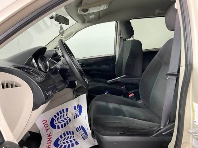 Used 2016 Dodge Grand Caravan SE w/ Quick Order Package 29E SE FWD image 18