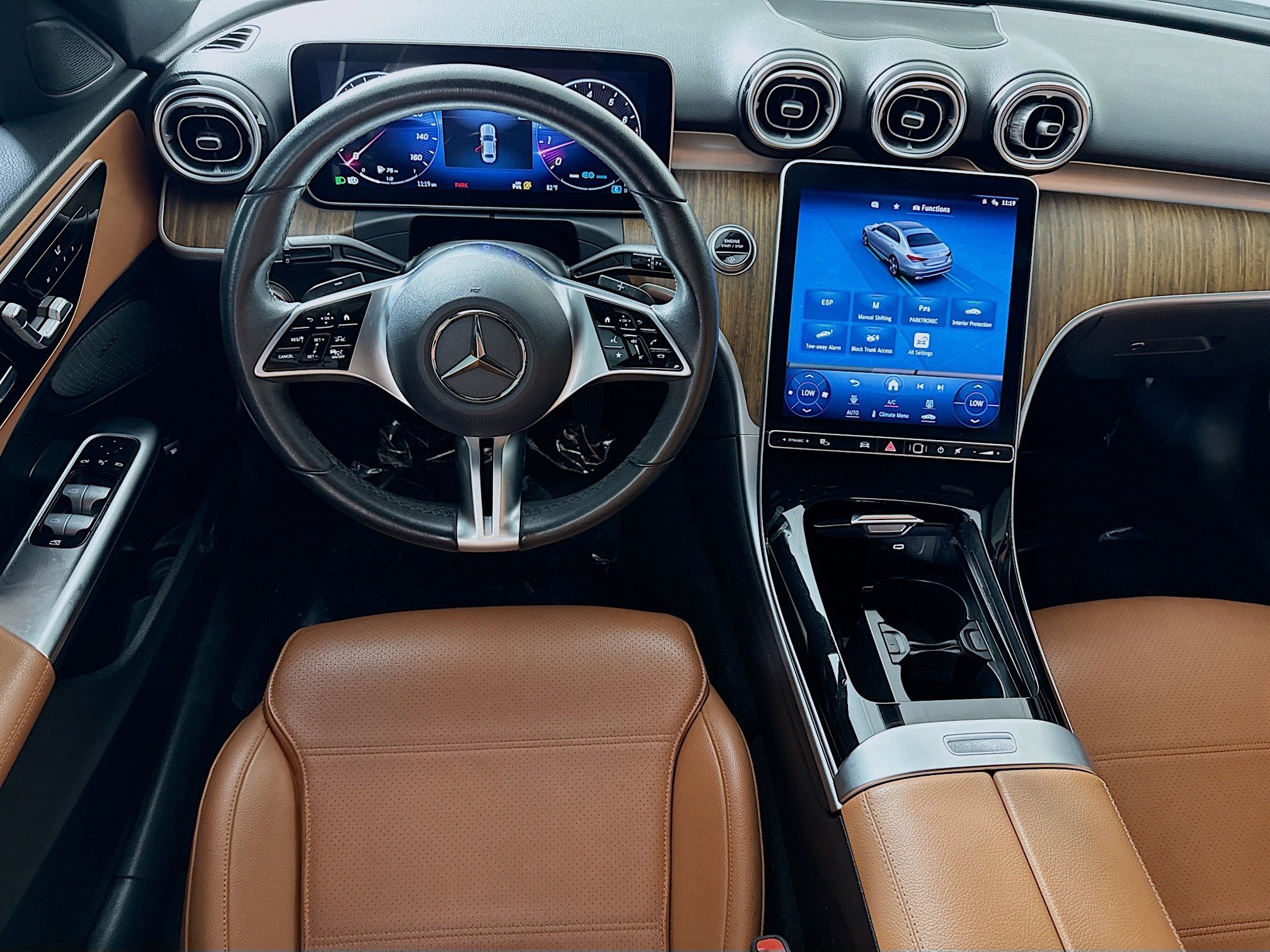 Used 2022 Mercedes-Benz C 300 Sedan w/ Exclusive Trim Package image 17