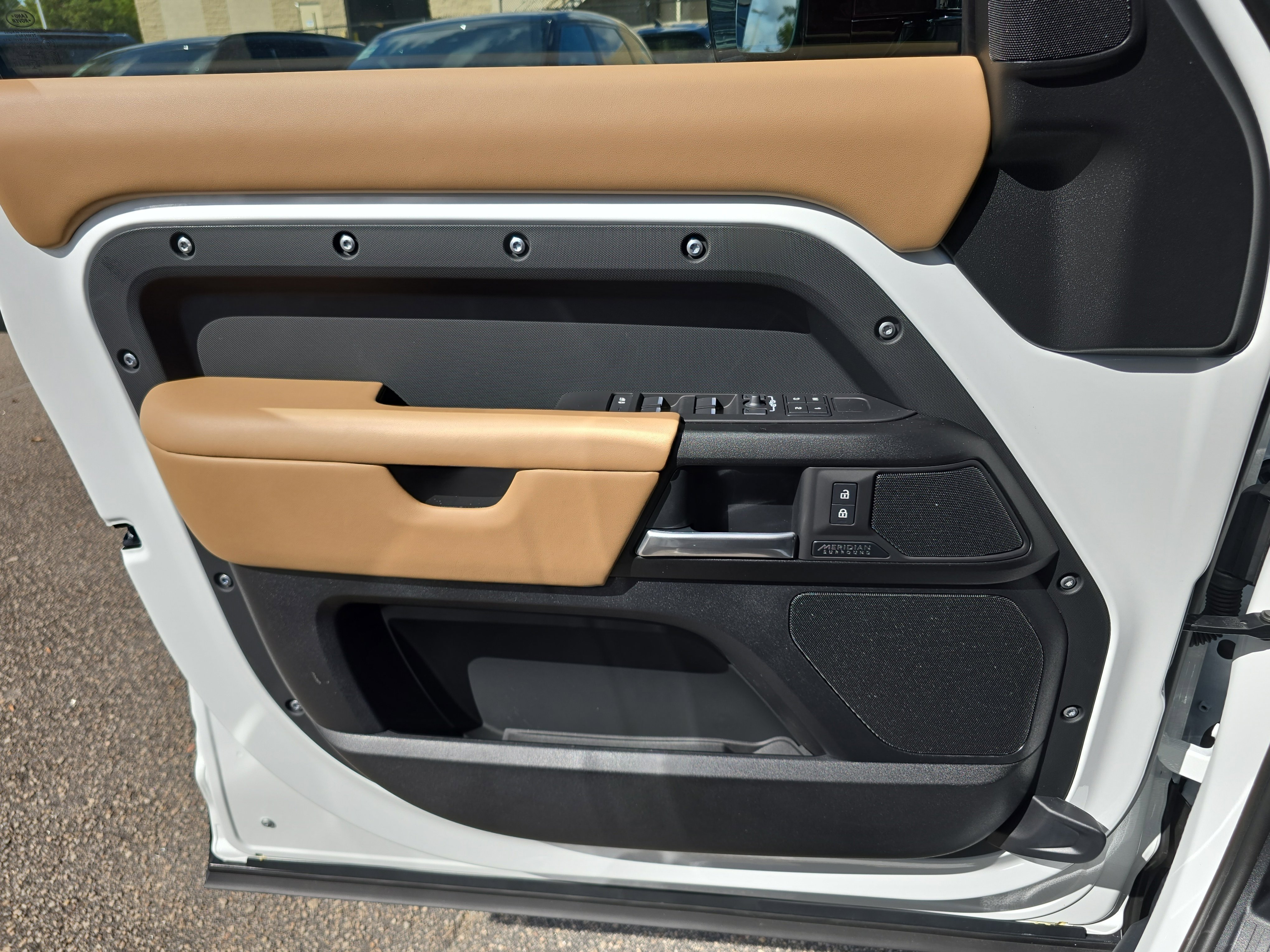 New 2026 Land Rover Defender 130 V8 image 27