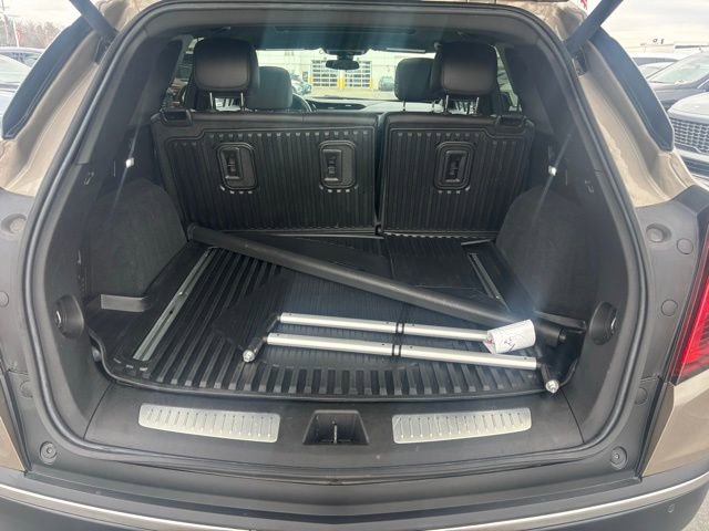 Used 2023 Cadillac XT5 Premium Luxury image 9