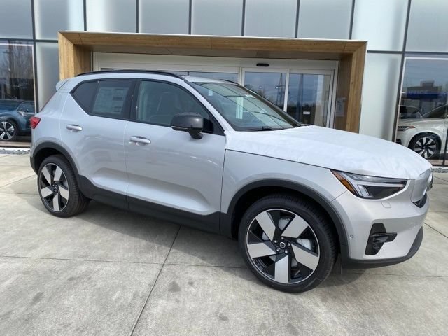 New 2023 Volvo XC40 Recharge Plus w/ Protection Package Premier AWD/4WD image 1