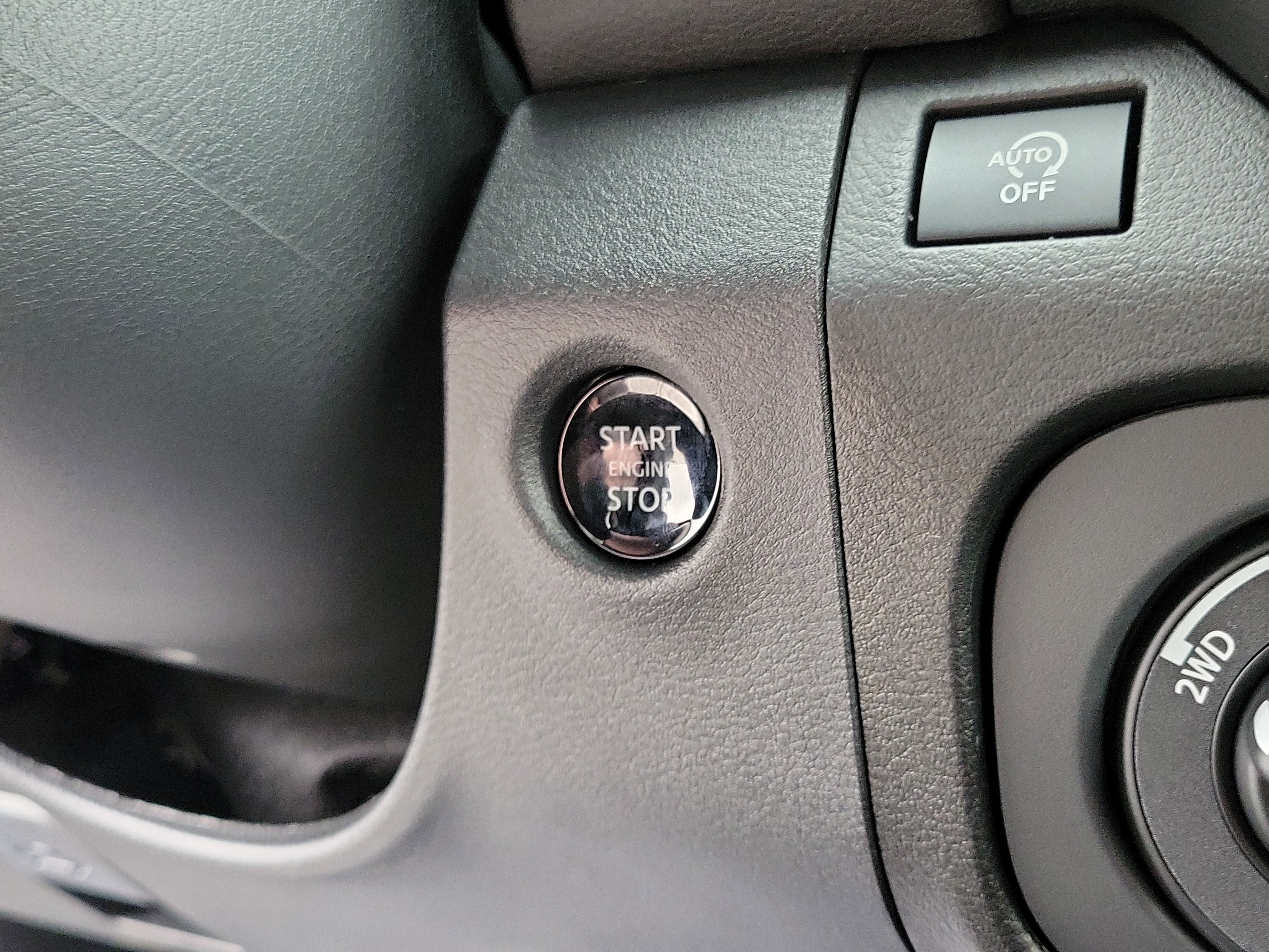 New 2026 Nissan Frontier SV image 28