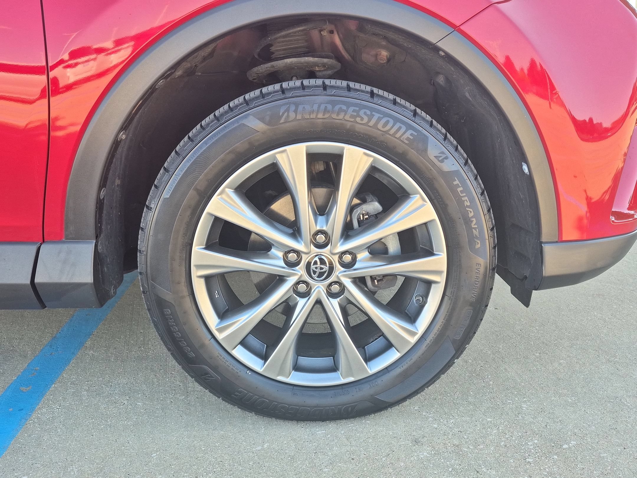 Used 2016 Toyota RAV4 Limited AWD/4WD image 35