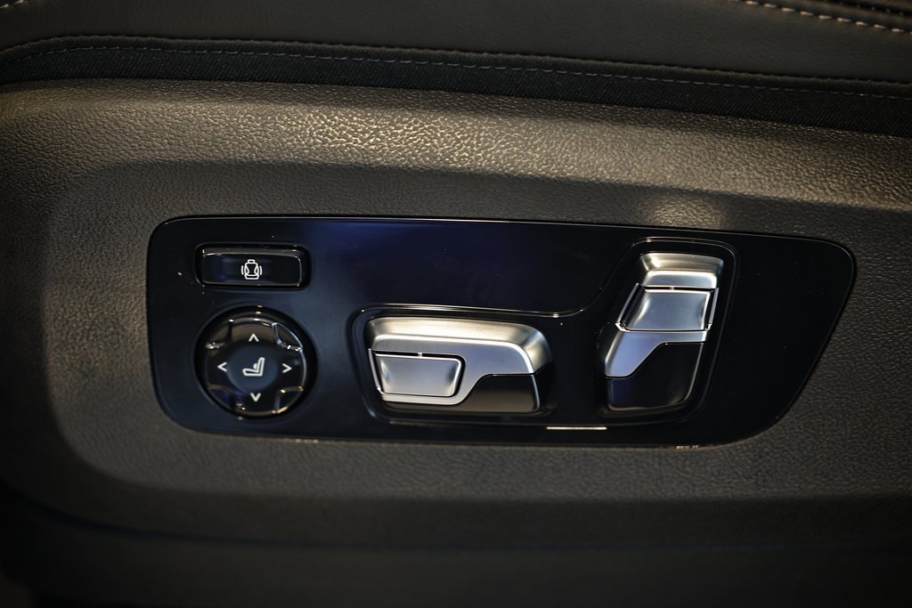 New 2026 BMW X7 xDrive40i w/ M Sport Package image 23