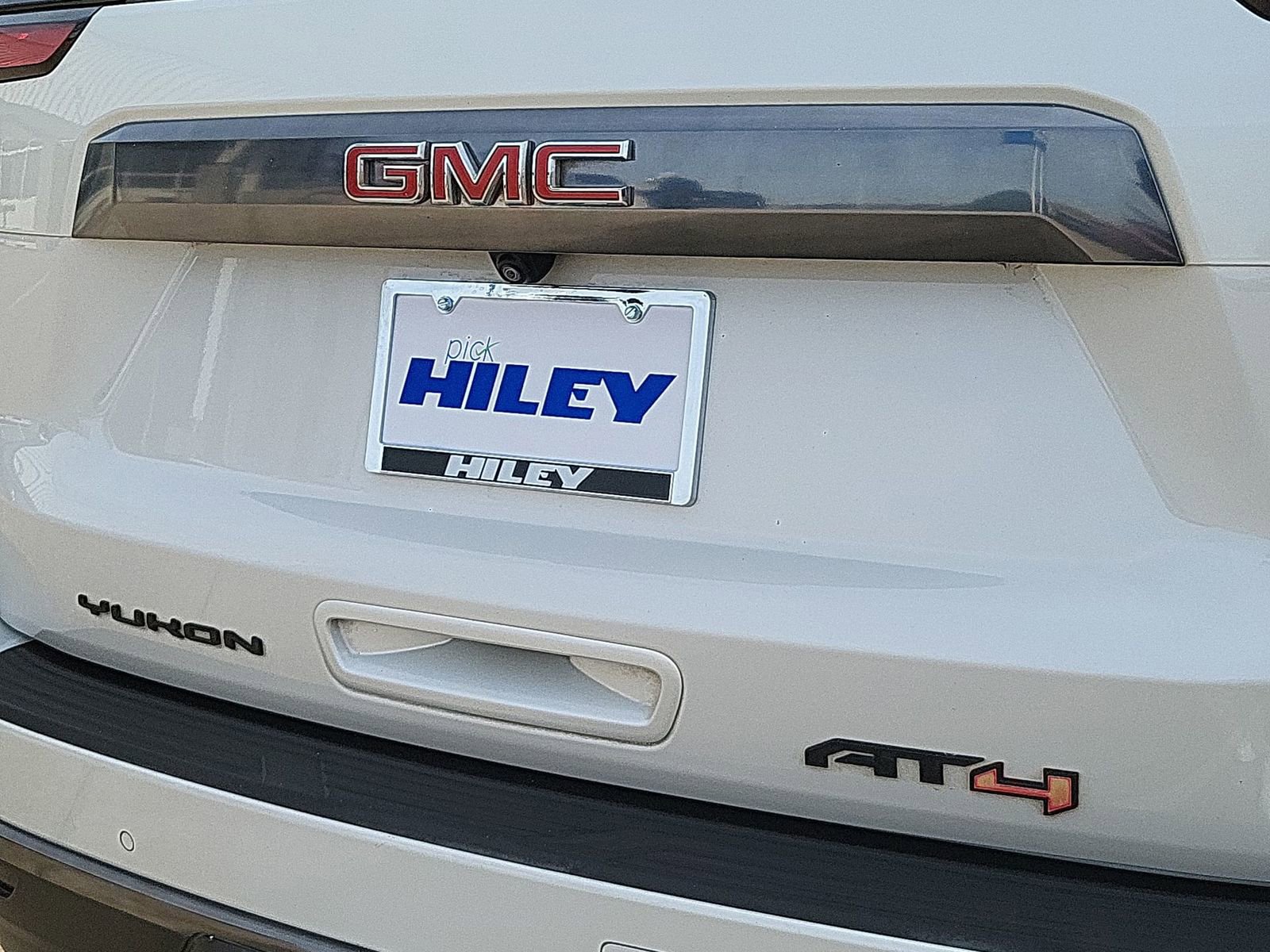 Certified 2023 GMC Yukon AT4 w/ AT4 Premium Plus Package image 33