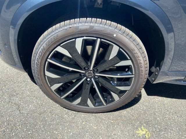New 2026 Volvo XC90 T8 Ultra w/ Protection Package Premier AWD/4WD image 10