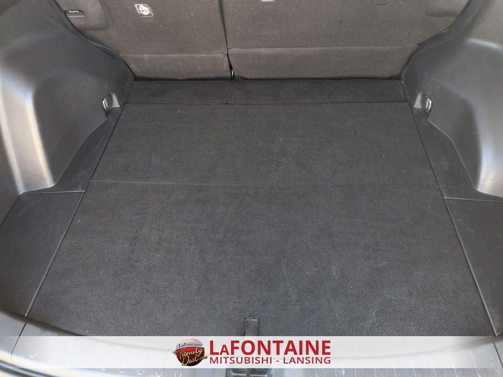 Used 2024 Toyota RAV4 LE image 27