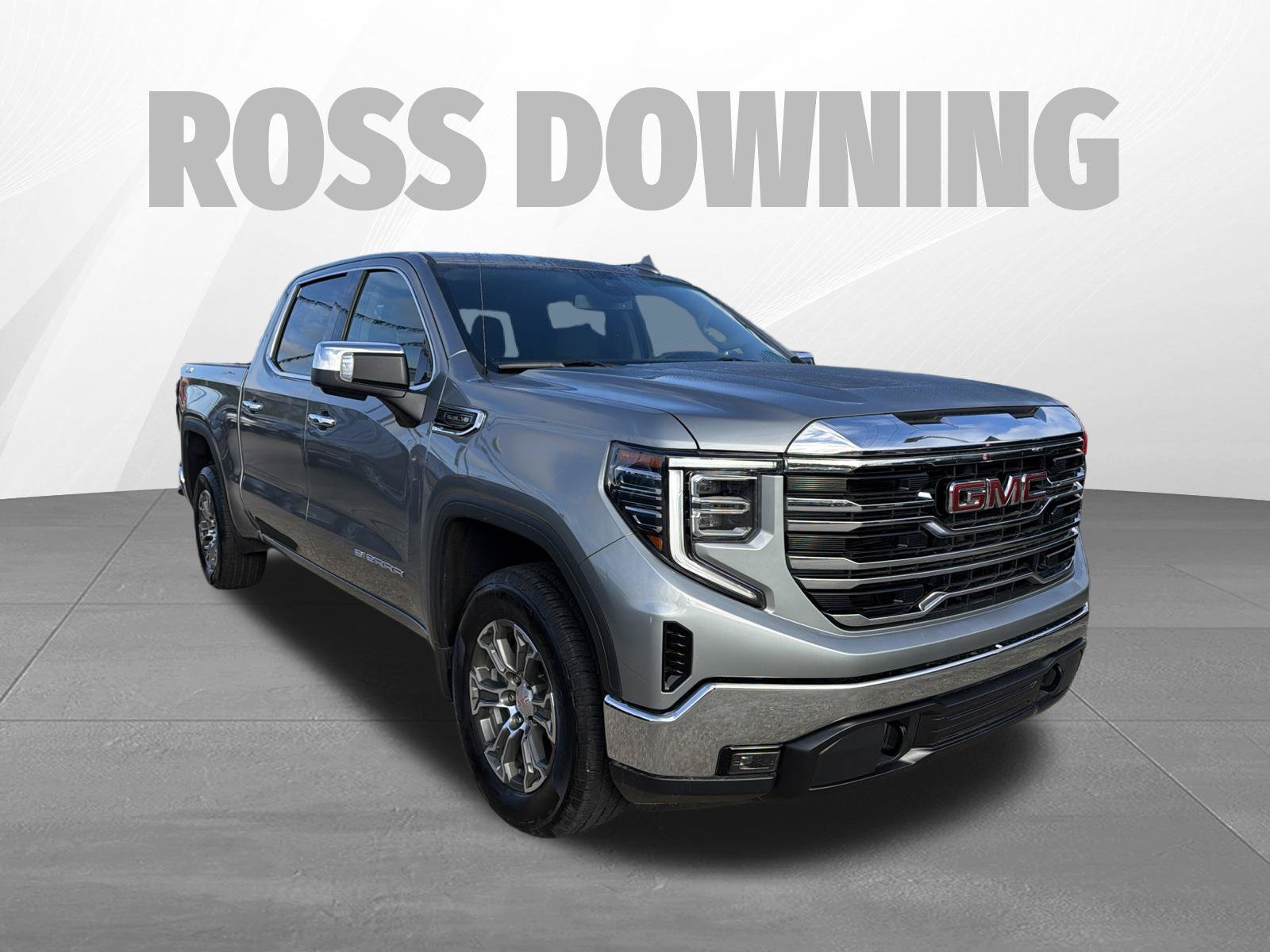 Used 2025 GMC Sierra 1500 SLT AWD/4WD image 3