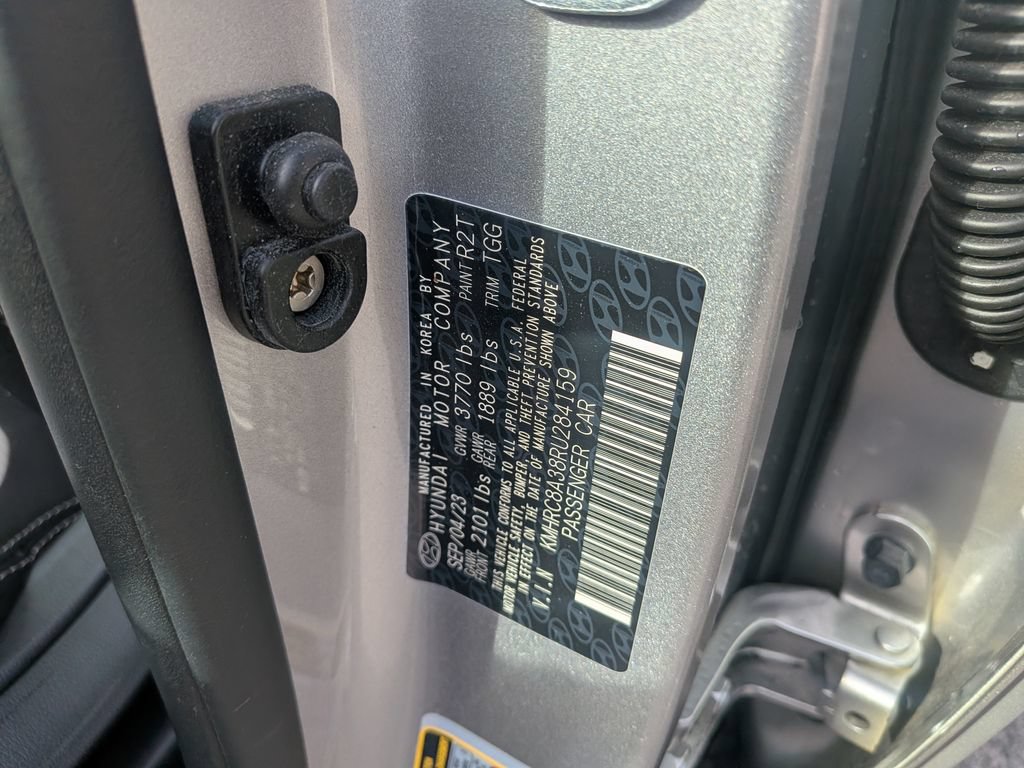 Certified 2024 Hyundai Venue SEL FWD image 35