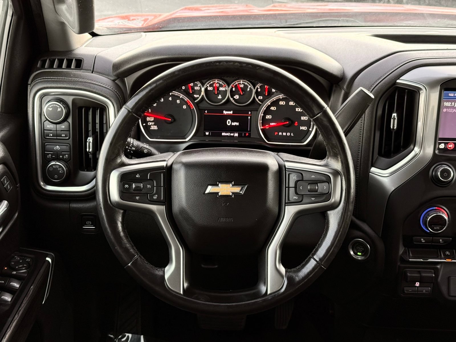 Used 2019 Chevrolet Silverado 1500 LT w/ All-Star Edition AWD/4WD image 30