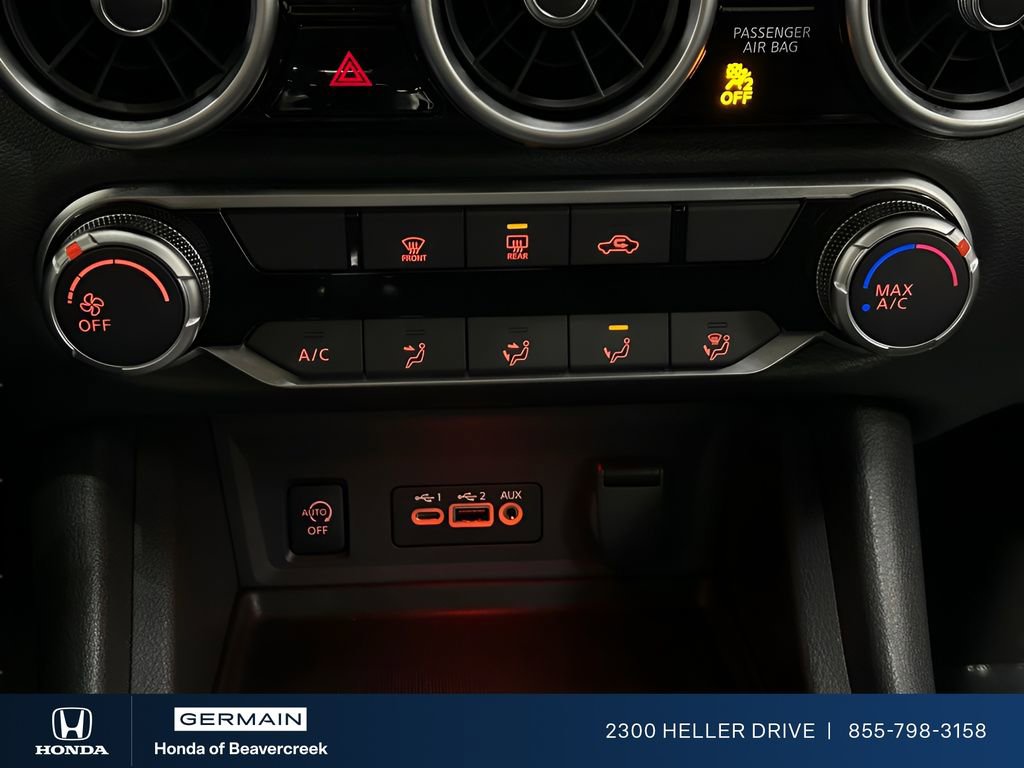 Used 2025 Nissan Sentra SV image 18