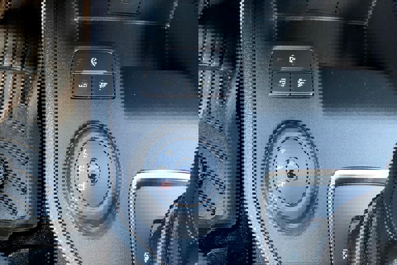 Certified 2020 Ford Ranger XL w/ Equipment Group 101A Mid image 36