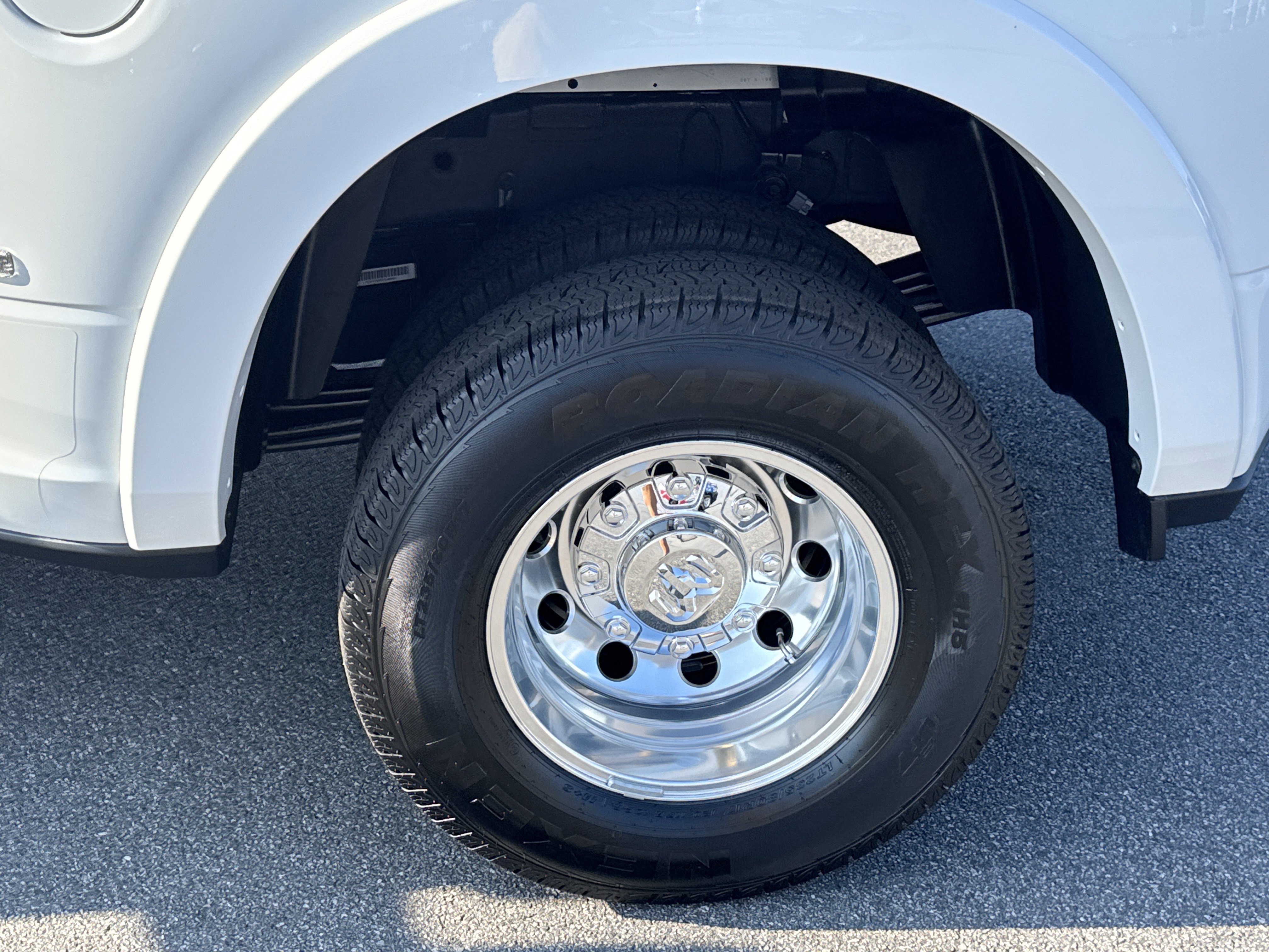 New 2026 RAM 3500 Longhorn image 13