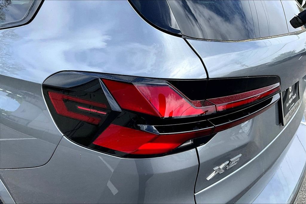 New 2026 BMW X5 sDrive40i RWD image 14
