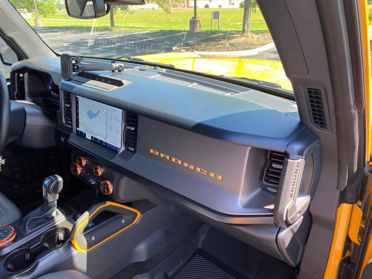 Used 2021 Ford Bronco First Edition AWD/4WD image 38