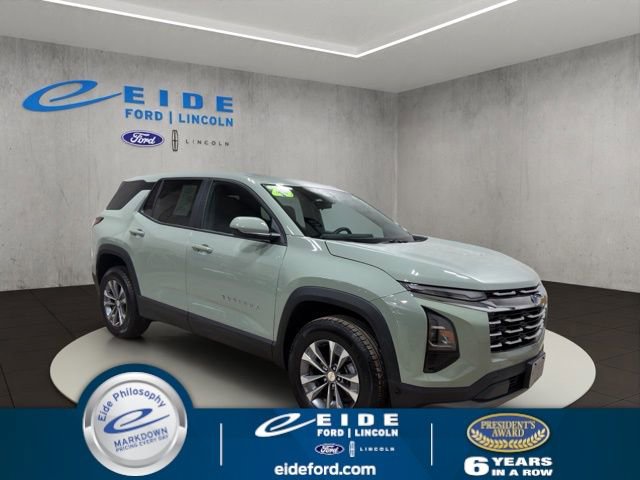 Used 2025 Chevrolet Equinox LT image 1