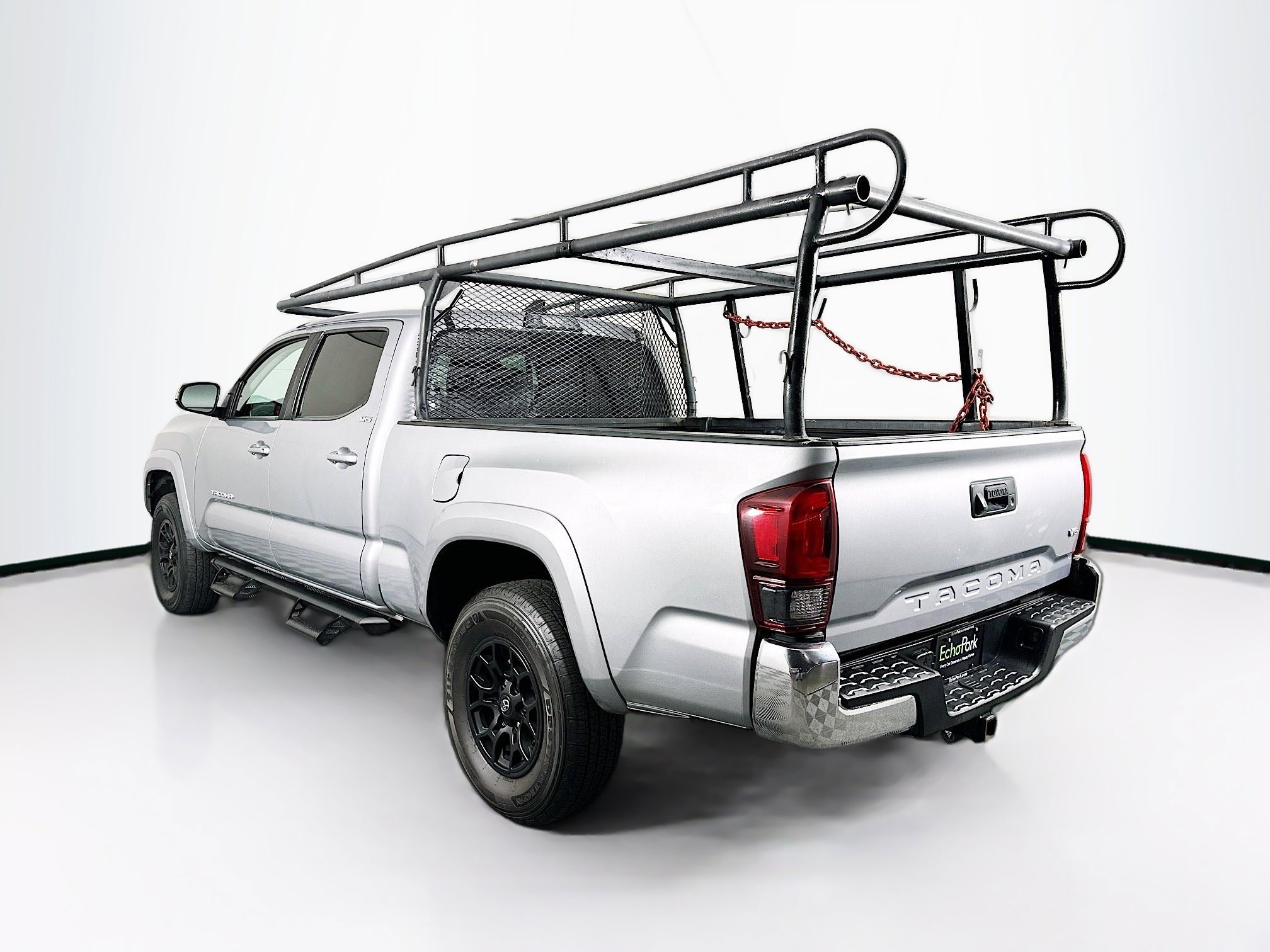 Used 2019 Toyota Tacoma SR5 RWD image 5