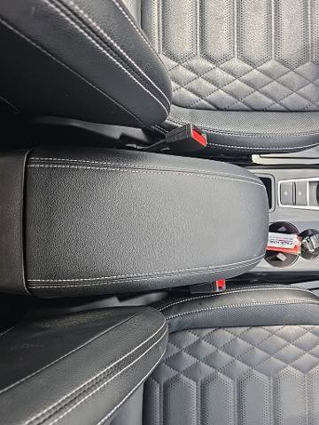 Certified 2023 Ford Escape Platinum w/ Premium Technology Package image 34