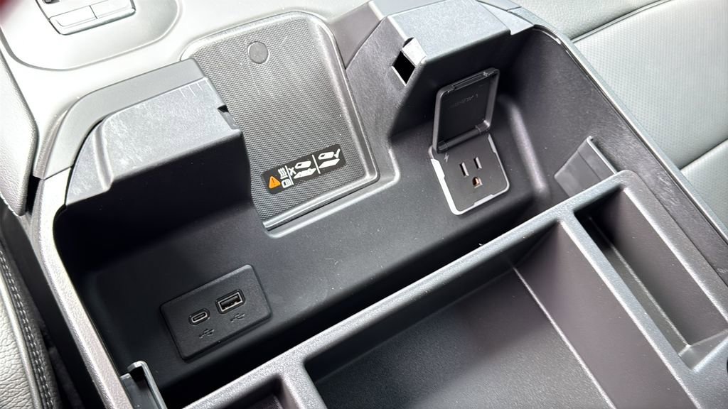 New 2025 GMC Sierra 2500 Denali w/ Denali Reserve Package image 39