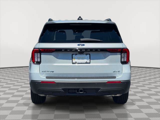 Used 2026 Ford Explorer Active AWD/4WD image 6