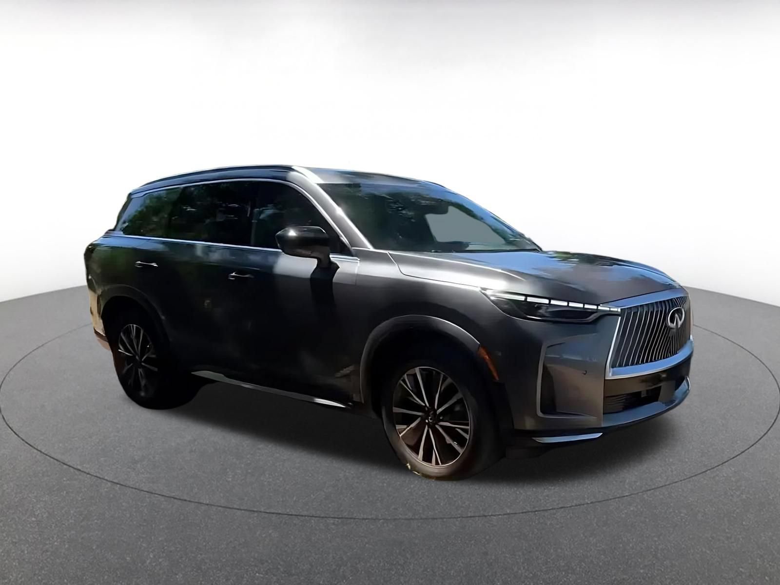 Used 2026 INFINITI QX60 Luxe FWD image 2