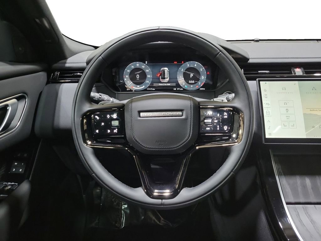 New 2026 Land Rover Range Rover Velar Dynamic SE AWD/4WD image 24