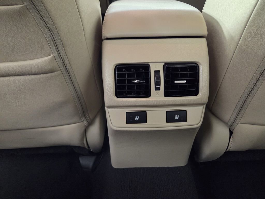 Used 2015 Subaru Legacy 2.5i Limited image 37