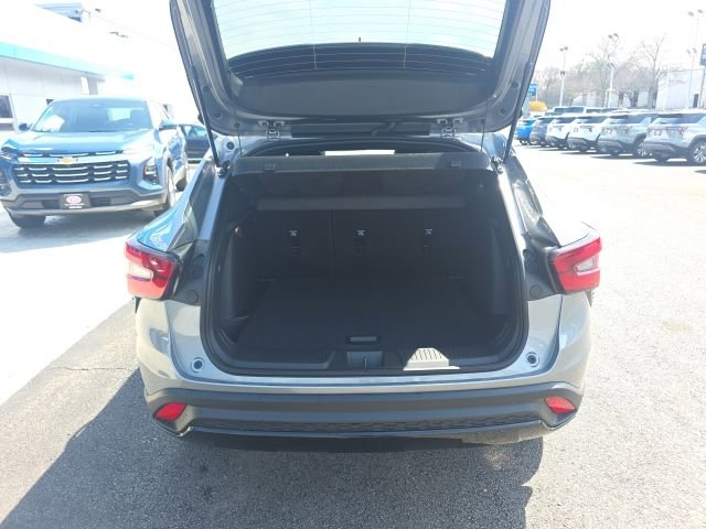 New 2026 Chevrolet Trax RS w/ Sunroof Package image 33