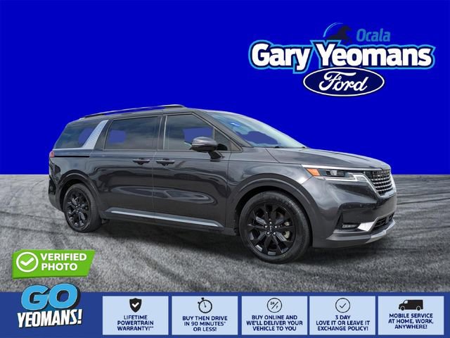 Used 2023 Kia Carnival SX FWD image 1