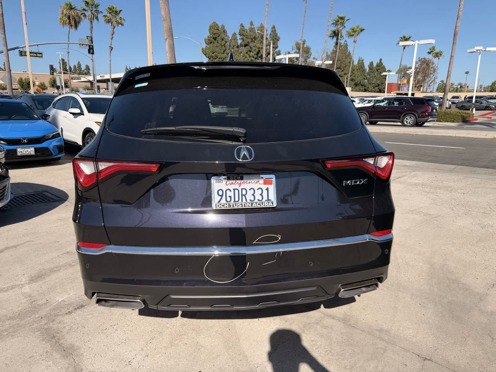 Certified 2023 Acura MDX FWD w/ Technology Package image 4