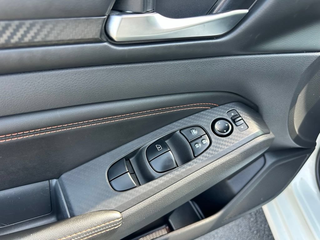 Used 2022 Nissan Altima 2.5 SR FWD image 13