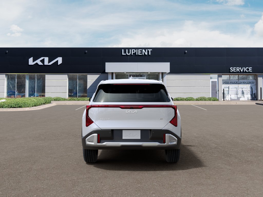 New 2027 Kia Seltos LX AWD/4WD image 7
