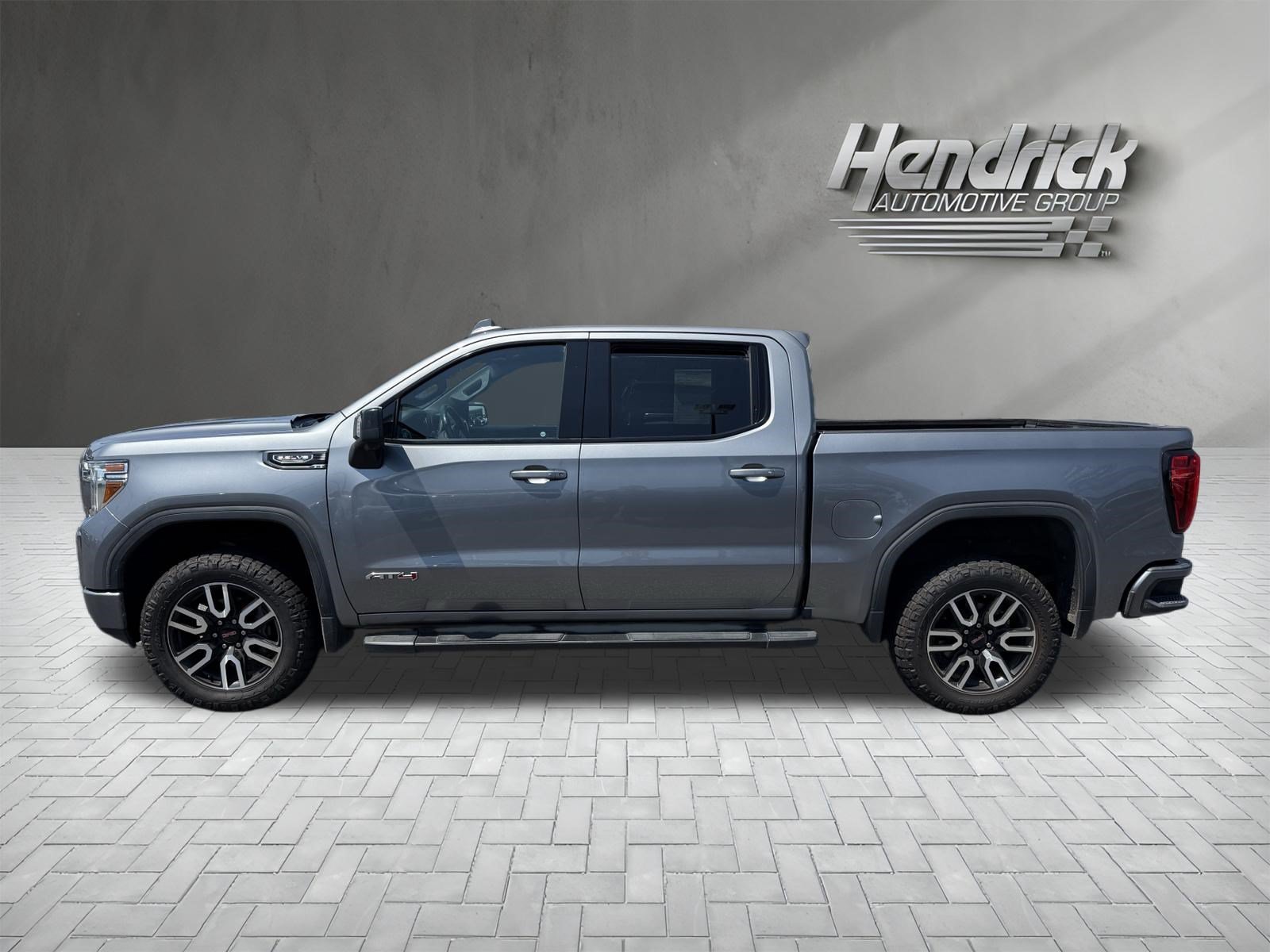 Used 2020 GMC Sierra 1500 AT4 w/ AT4 Premium Package AWD/4WD image 8